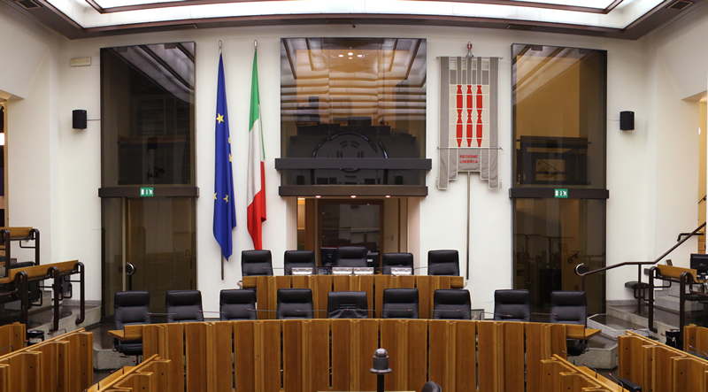 Umbria: gara TPL riparte senza limite aggiudicabilità dei lotti e con sterilizzazione aumenti biglietti